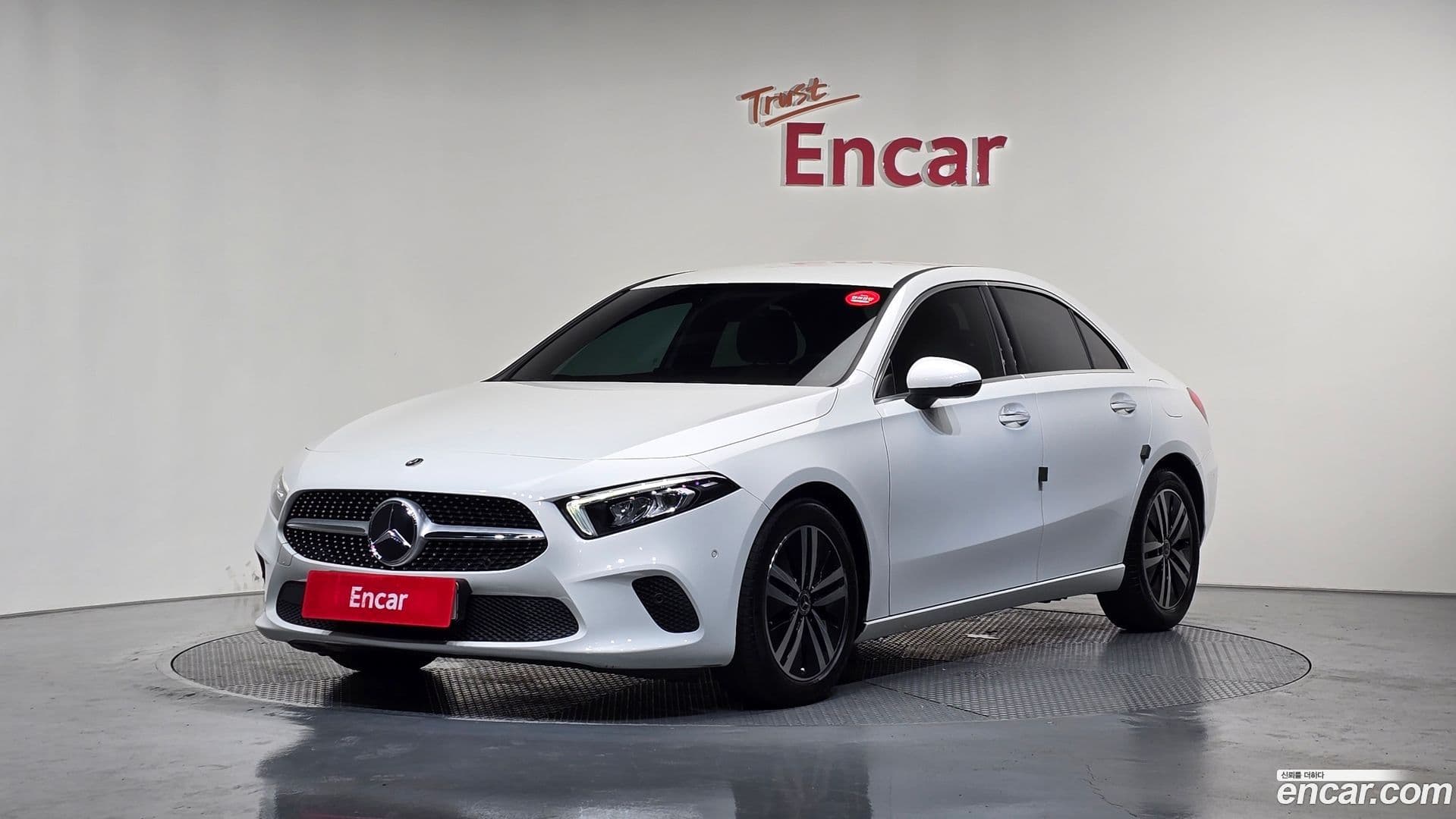 Main__Slider__Photo:A-Class Mercedes-Benz 2020.11-0
