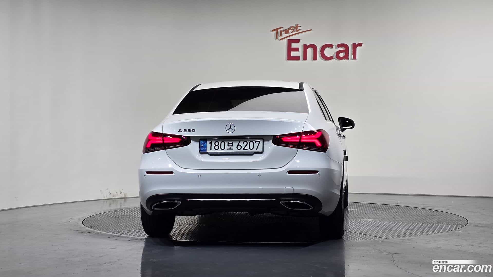 A-Class Mercedes-Benz 2020.11-OUTER-004
