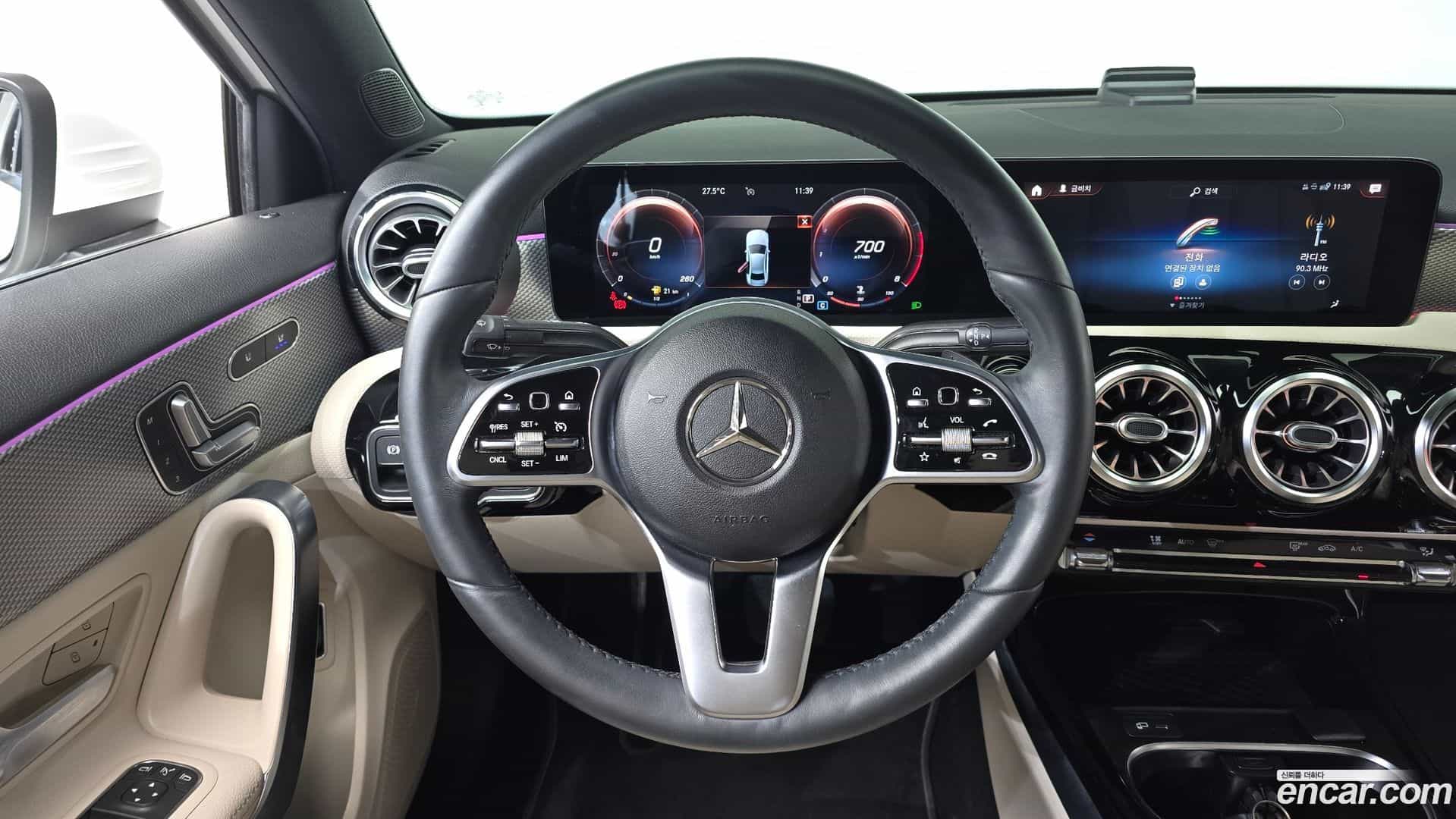 A-Class Mercedes-Benz 2020.11-OPTION-017