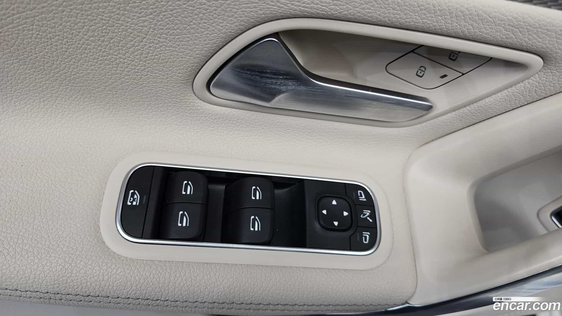 A-Class Mercedes-Benz 2020.11-OPTION-024
