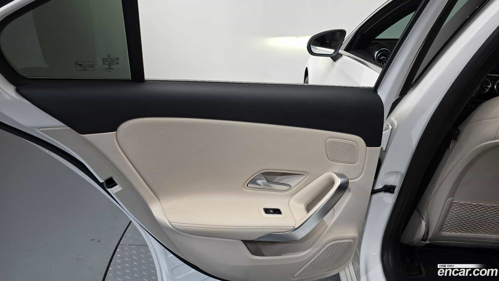 A-Class Mercedes-Benz 2020.11-INNER-035