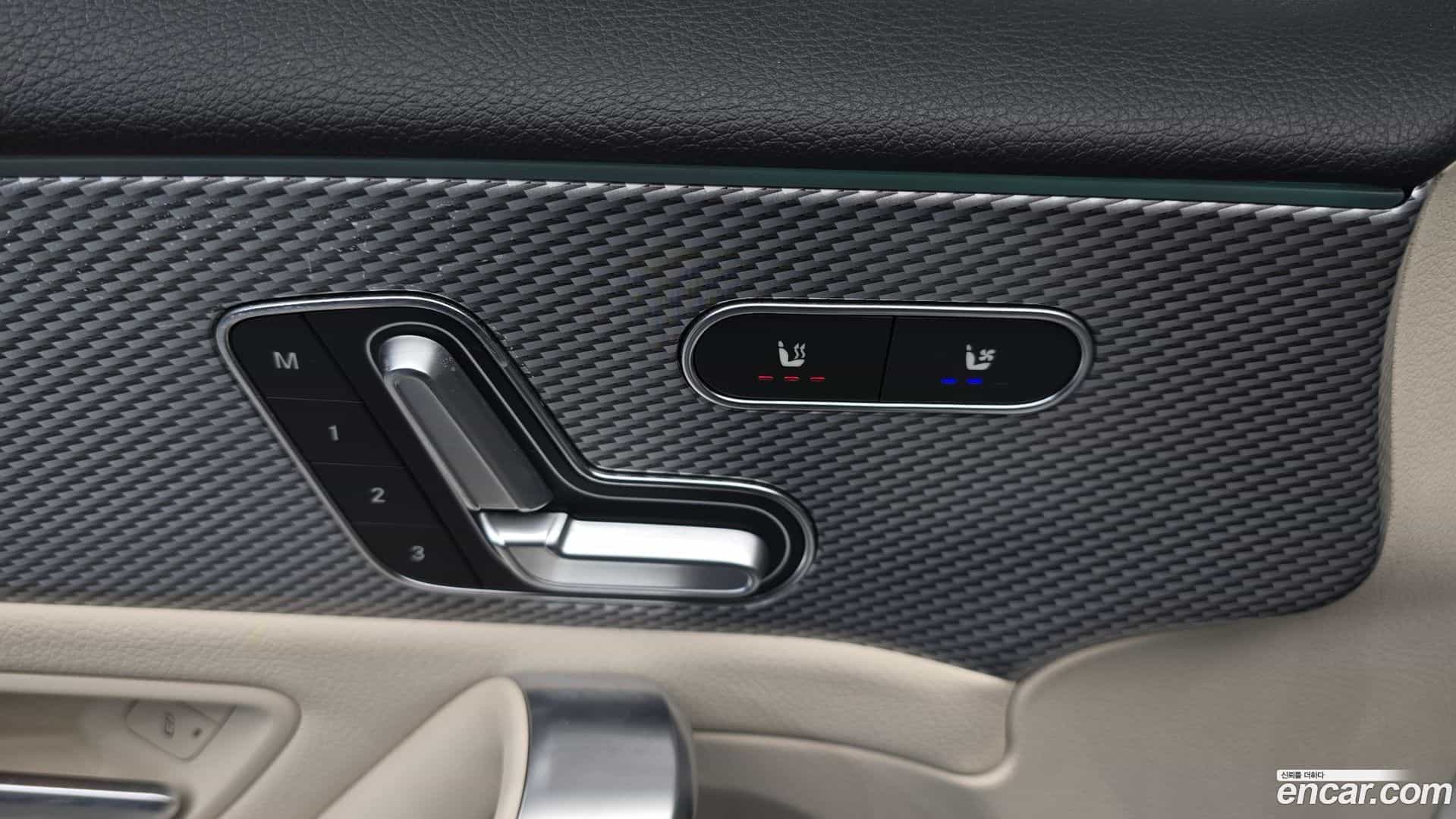 A-Class Mercedes-Benz 2020.11-OPTION-040