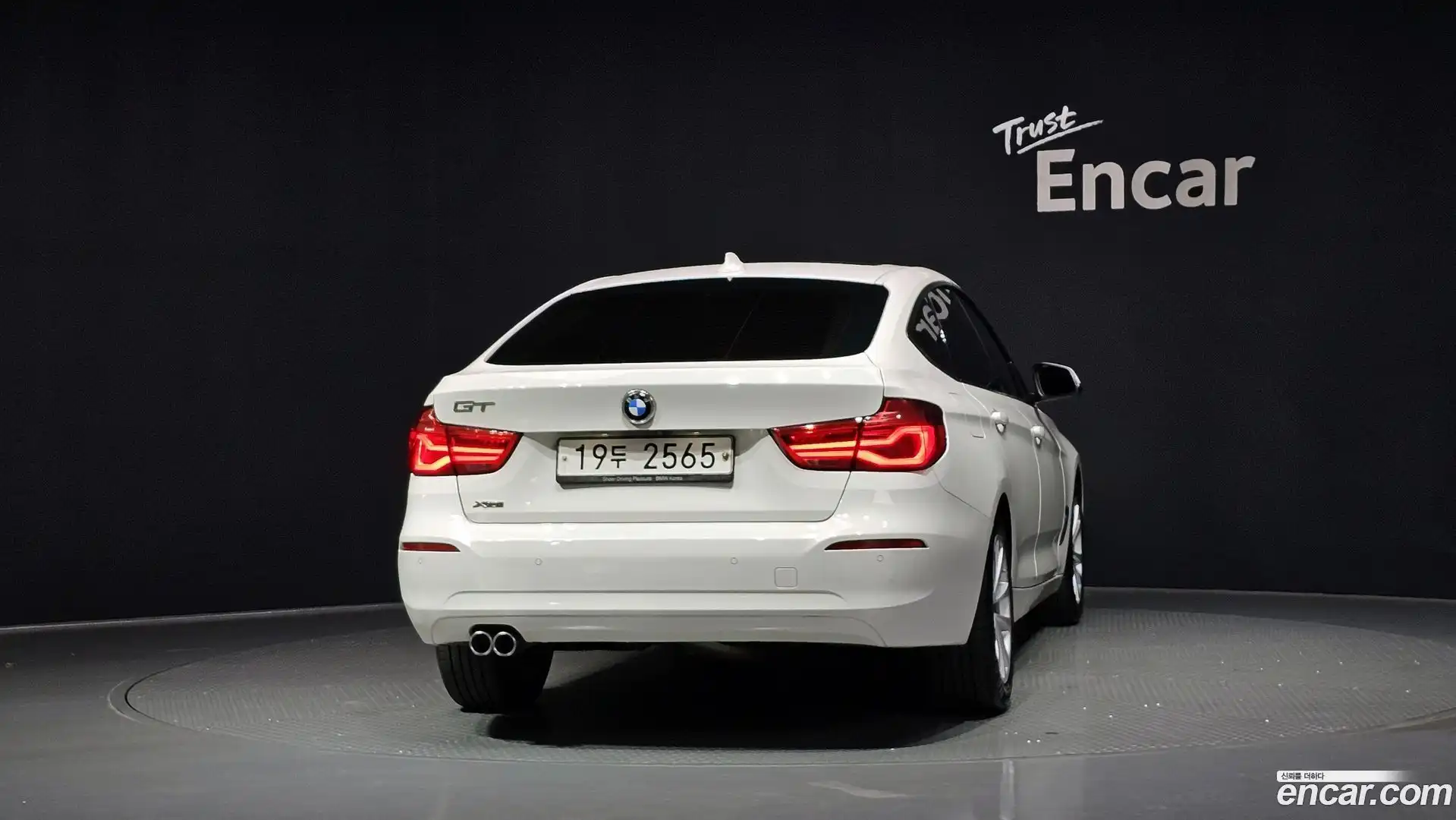 Gran Turismo BMW 2018.11-OUTER-004