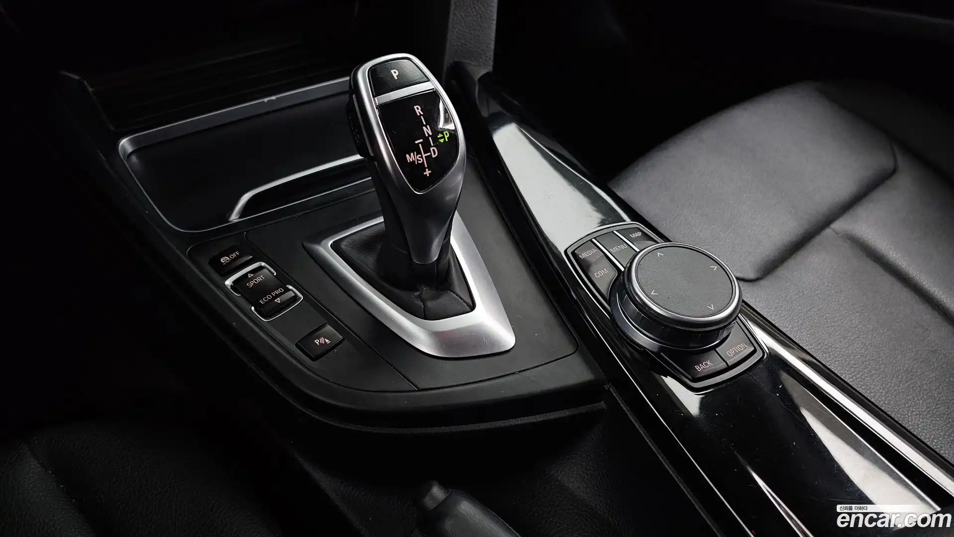 Gran Turismo BMW 2018.11-INNER-009