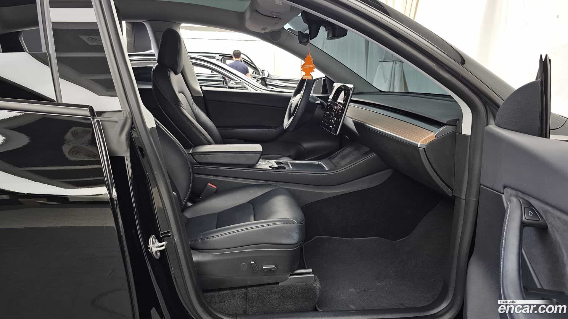 Model Y Tesla 2022.4-OPTION-015