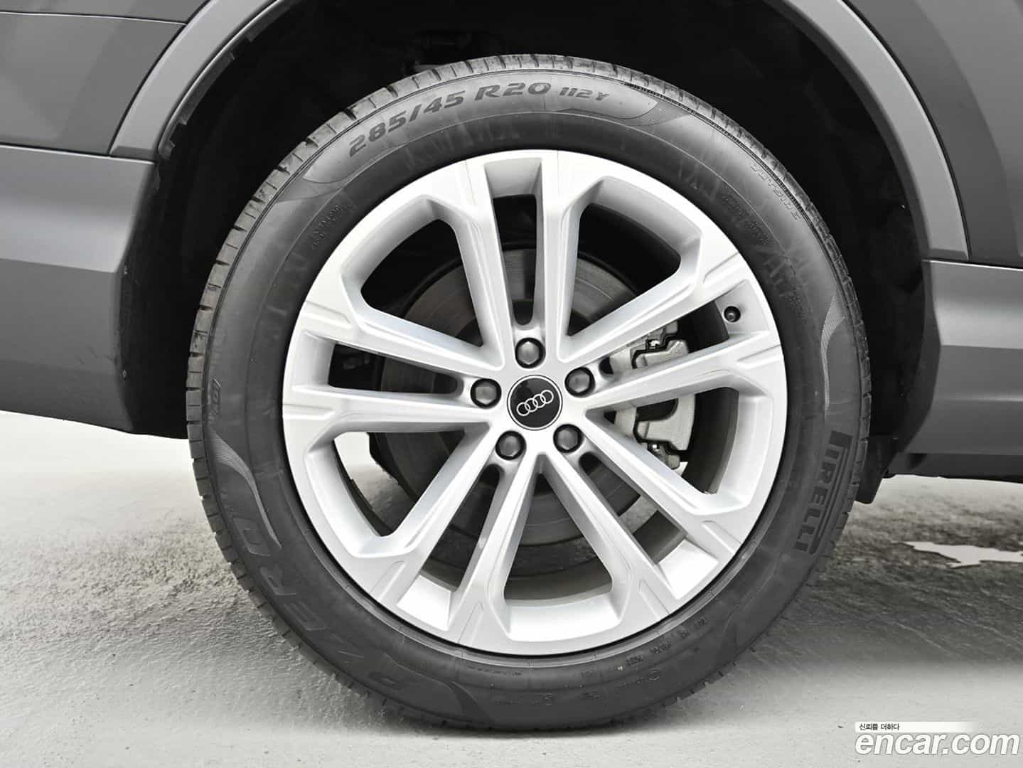 Q7 Audi 2025.9-OUTER-005