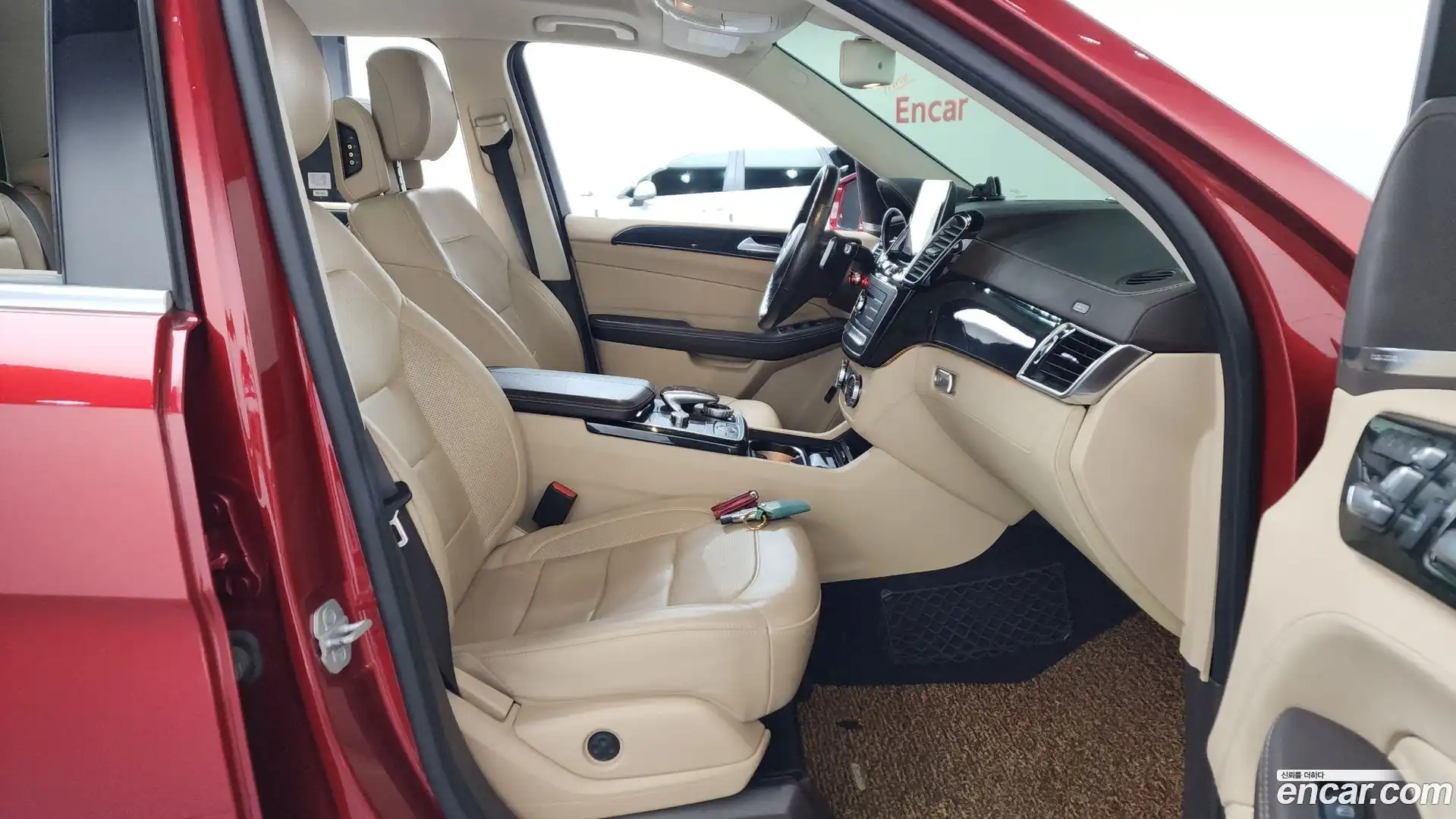 GLS-Class Mercedes-Benz 2017.4-OPTION-015