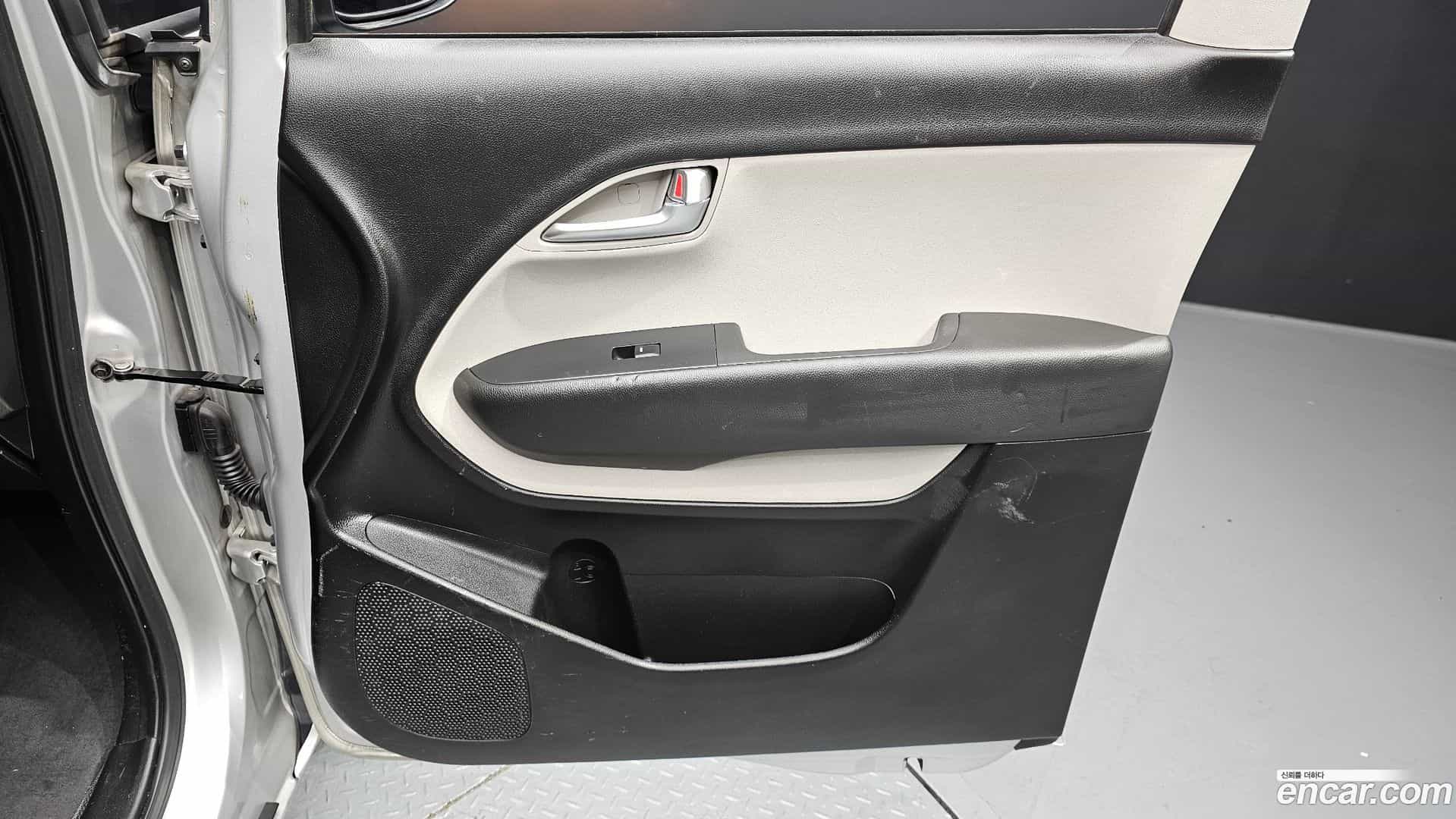 RAY Kia 2019.2-INNER-034