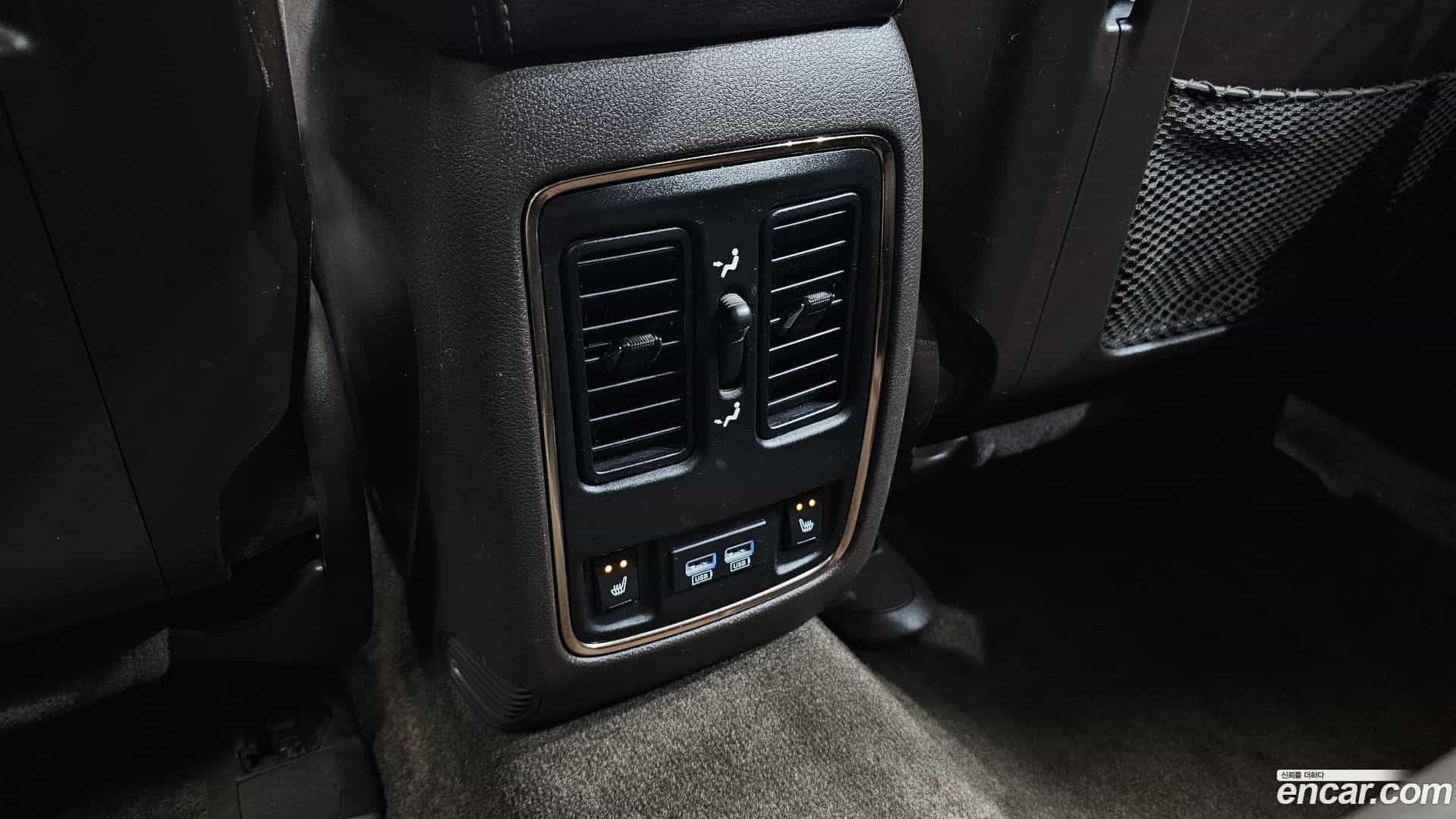 Cherokee Jeep 2018.3-OPTION-022