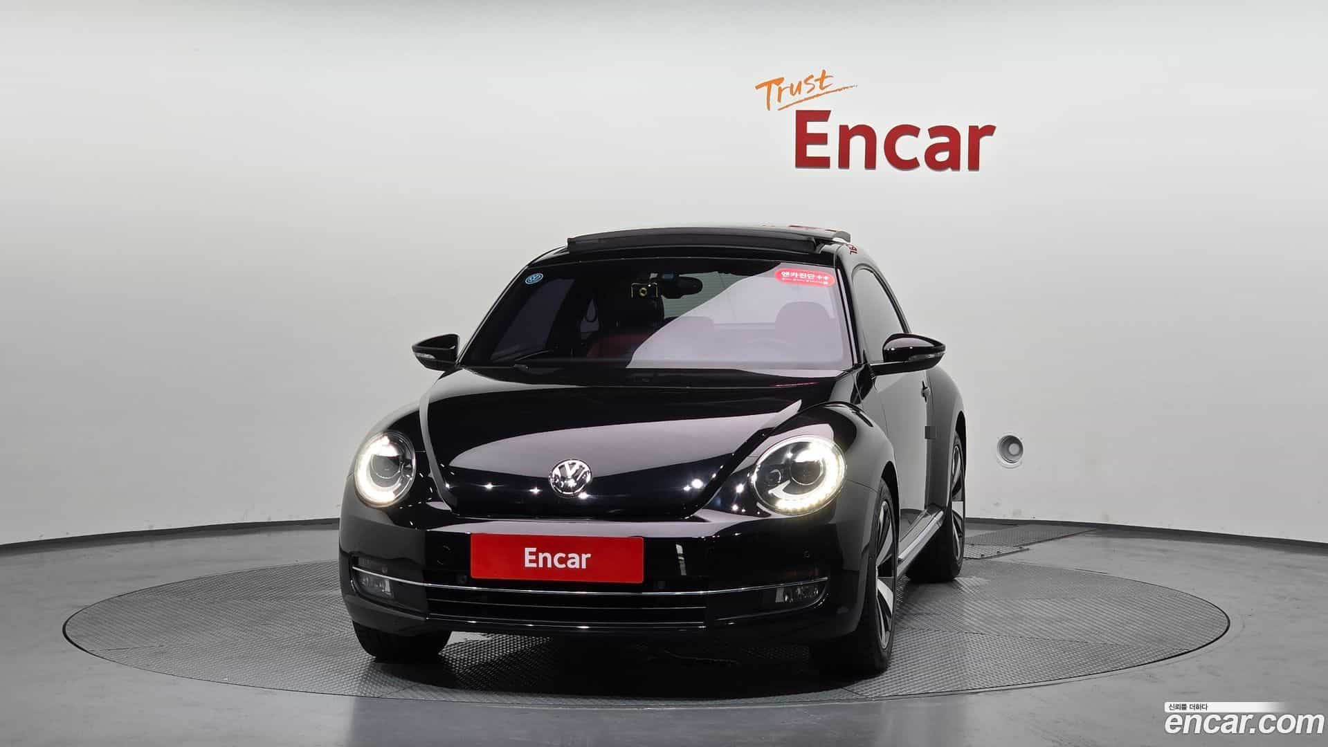 Beatle Volkswagen 2015.10-OUTER-003
