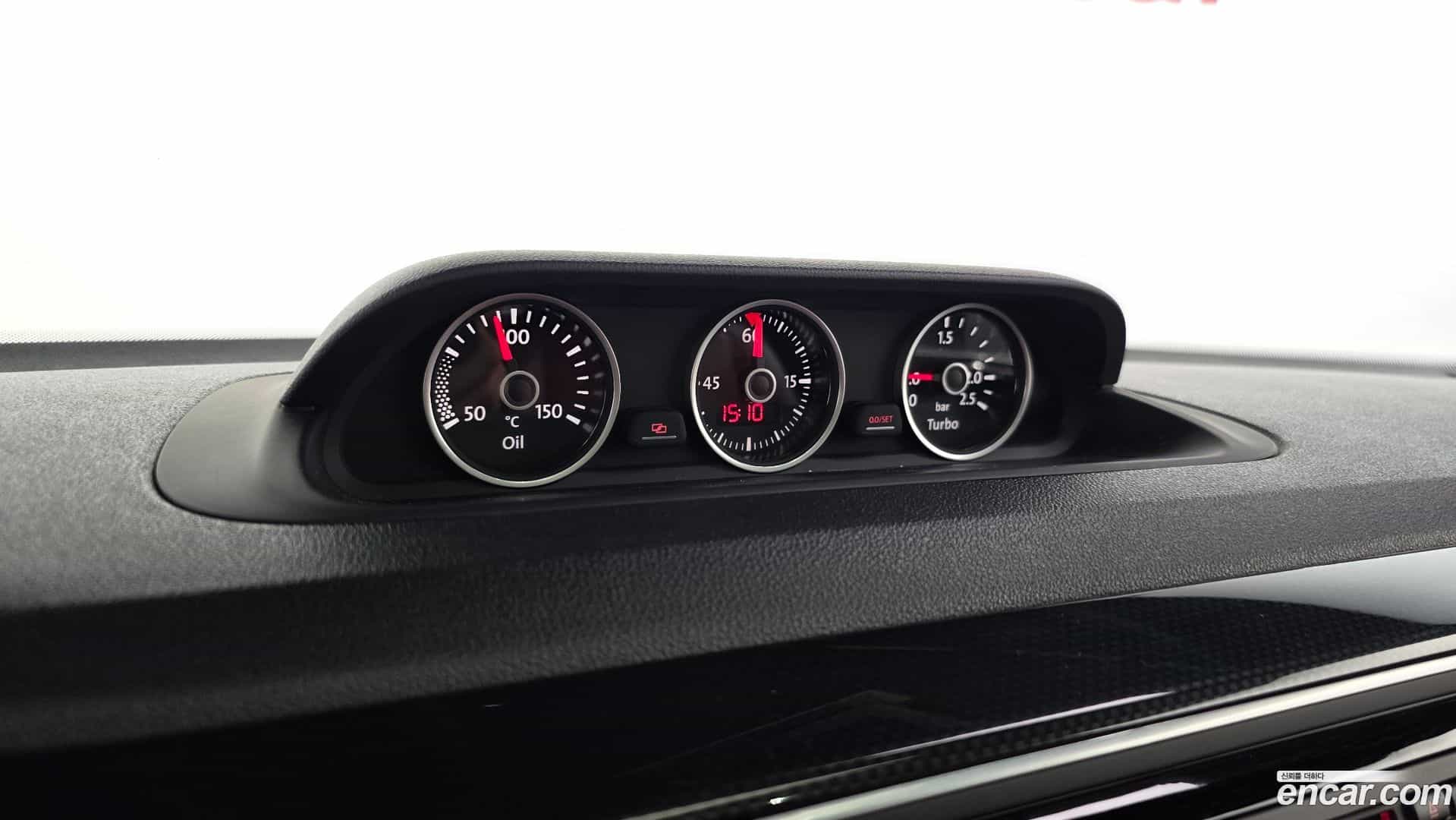 Beatle Volkswagen 2015.10-OPTION-021