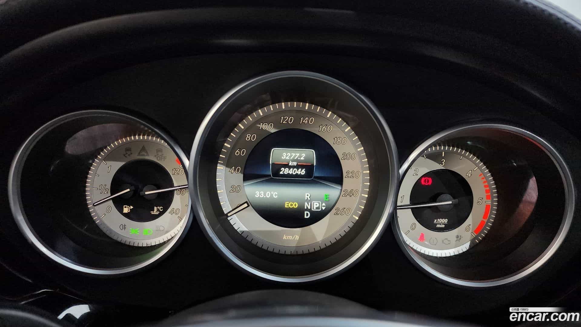 CLS-Class Mercedes-Benz 2017.9-INNER-008