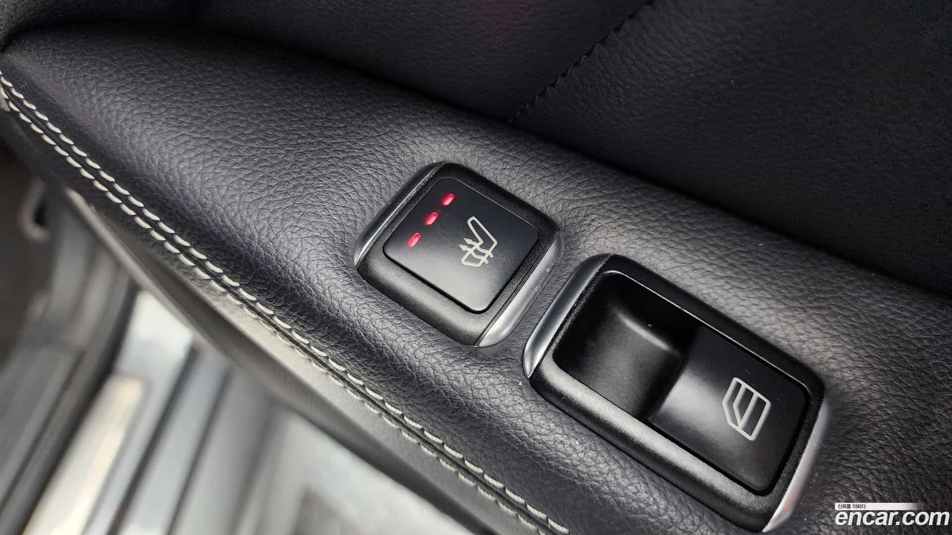 CLS-Class Mercedes-Benz 2017.9-OPTION-020
