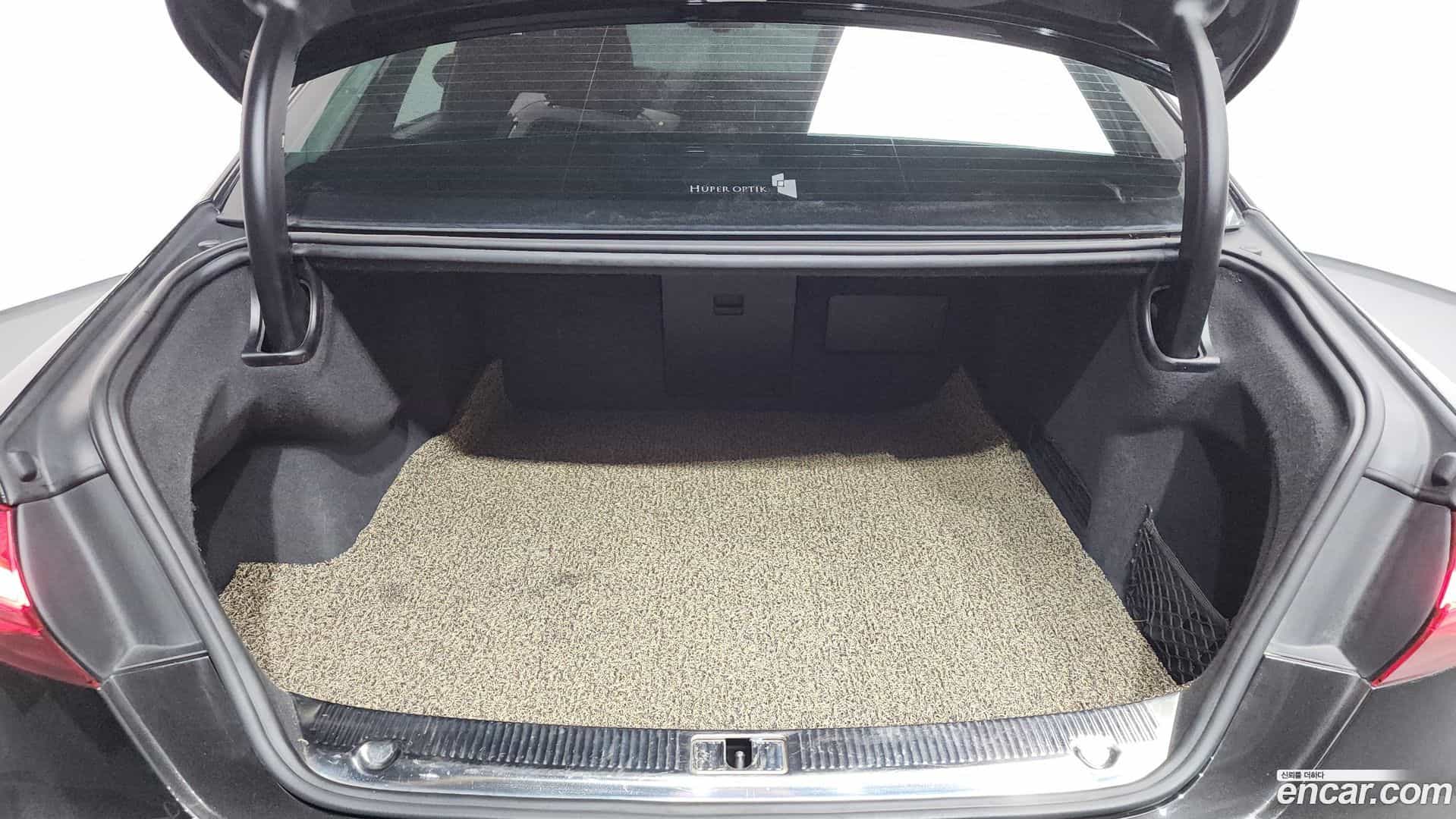 A8 Audi 2015.10-OPTION-021