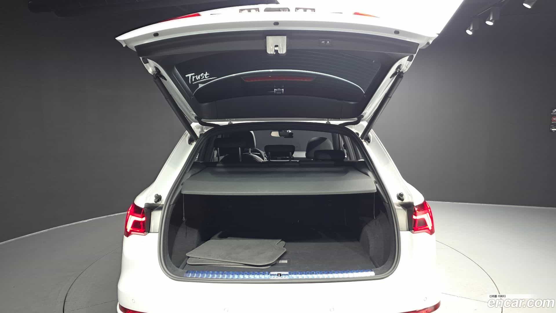 Q3 Audi 2020.7-OPTION-024