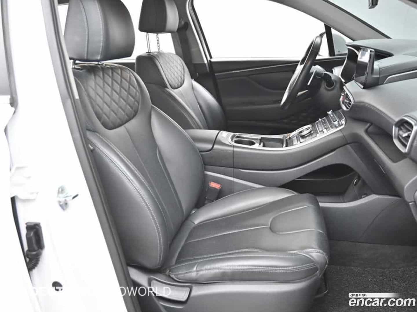 Santafe Hyundai 2021.2-INNER-010