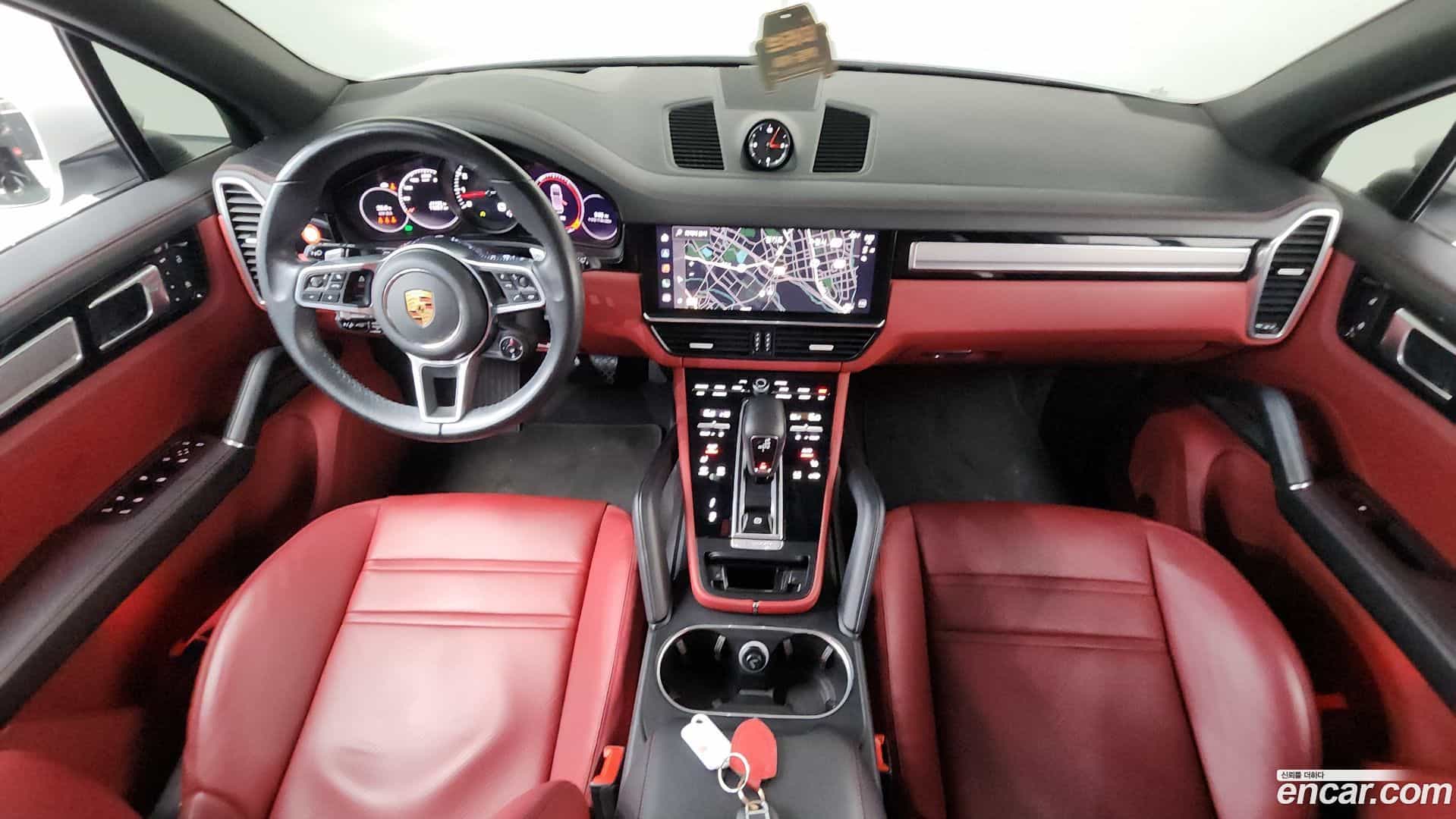 Cayenne Porsche 2022.10-INNER-007