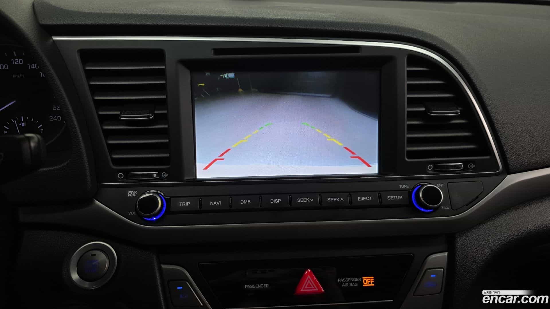 AVANTE Hyundai 2017.3-OPTION-020