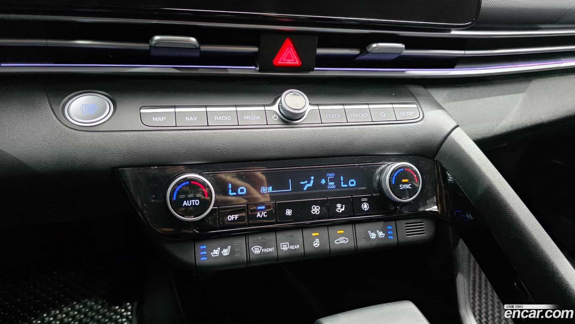AVANTE Hyundai 2022.6-OPTION-023