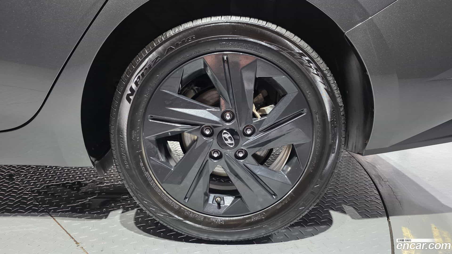 AVANTE Hyundai 2022.6-OUTER-031