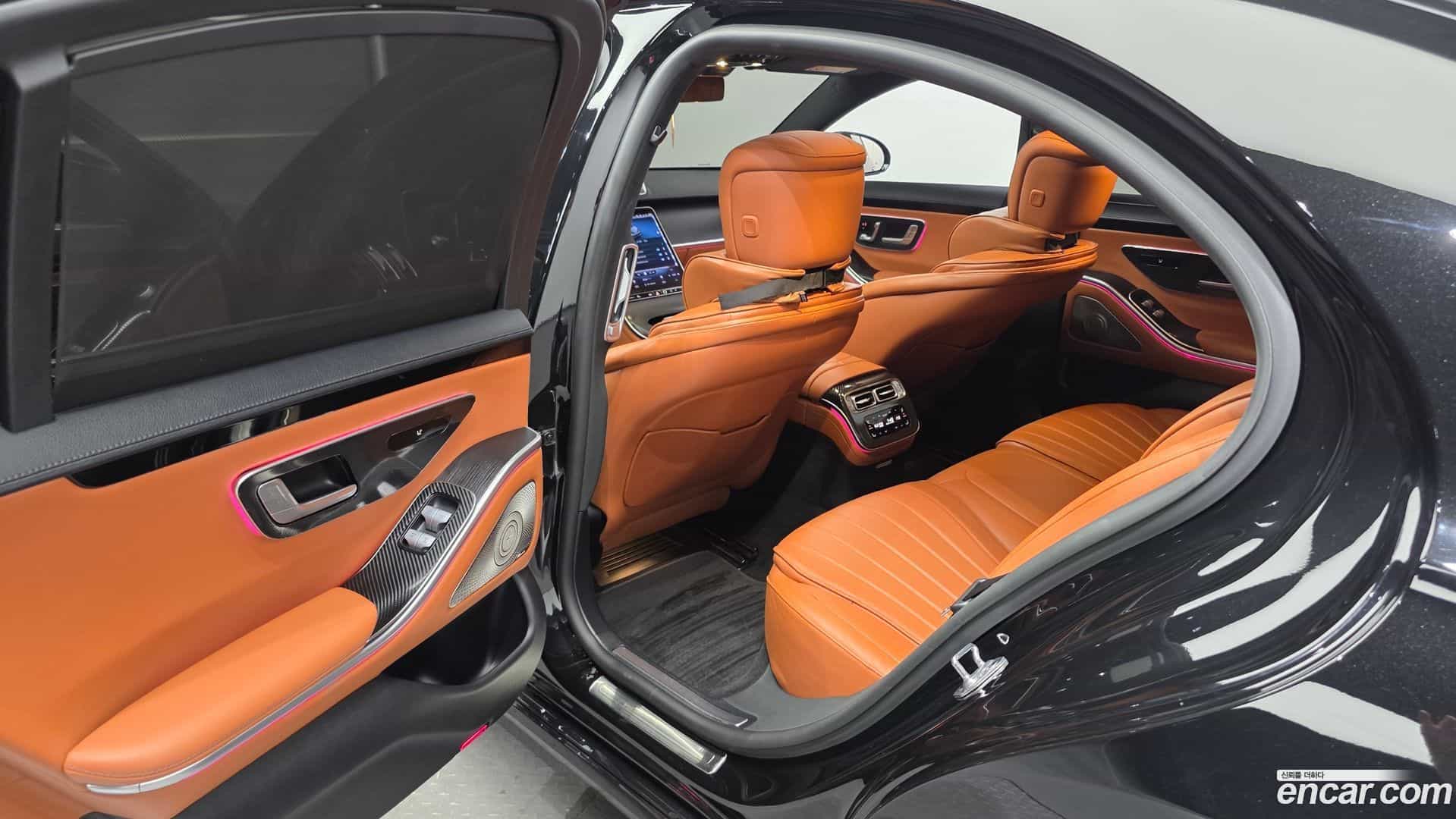 S-Class Mercedes-Benz 2022.8-OPTION-015
