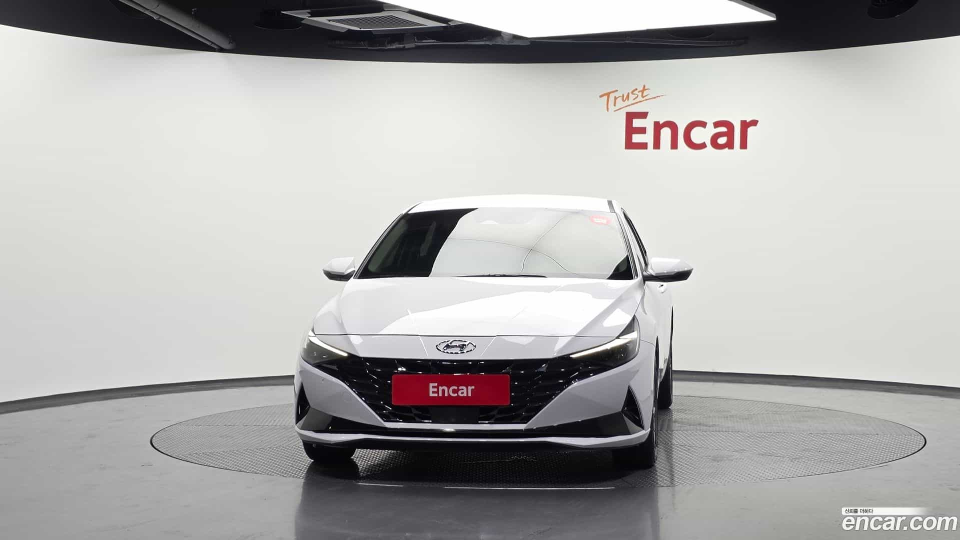 AVANTE Hyundai 2020.7-OUTER-003