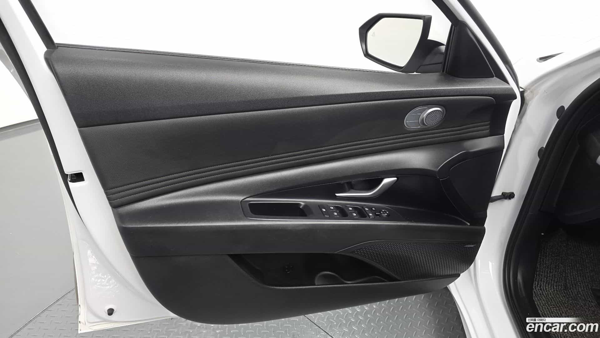 AVANTE Hyundai 2020.7-INNER-034