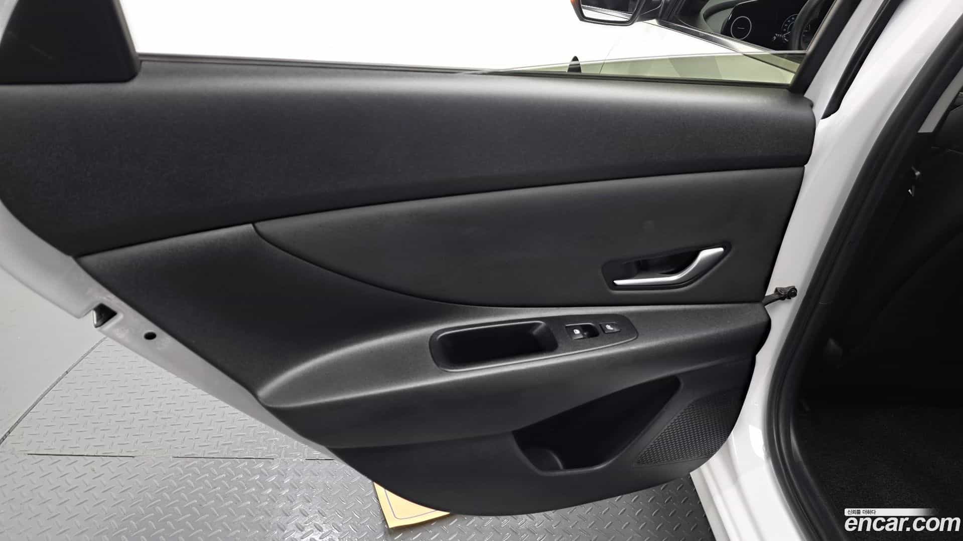 AVANTE Hyundai 2020.7-INNER-035
