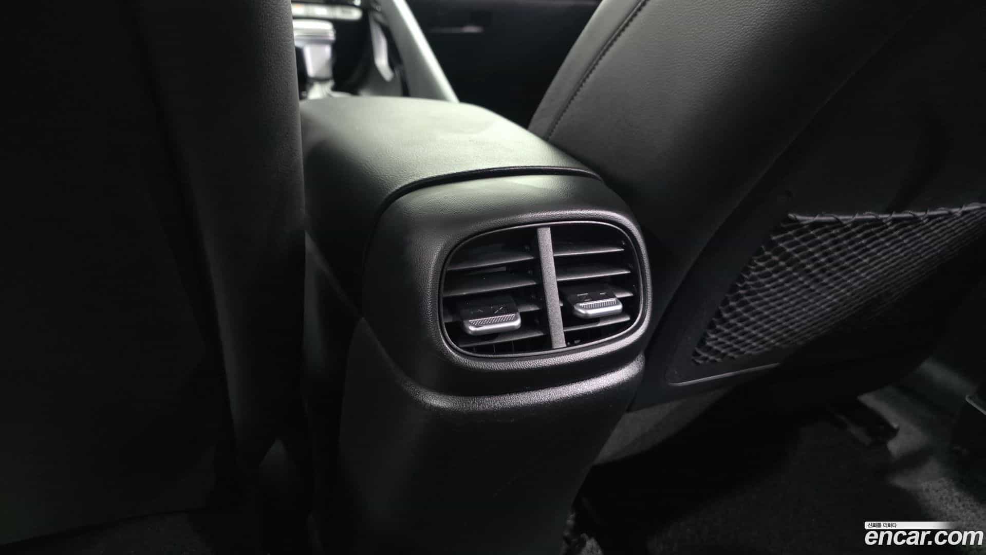 AVANTE Hyundai 2020.7-OPTION-042