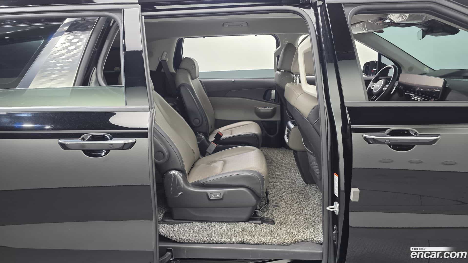 Canival Kia 2024.4-OPTION-015