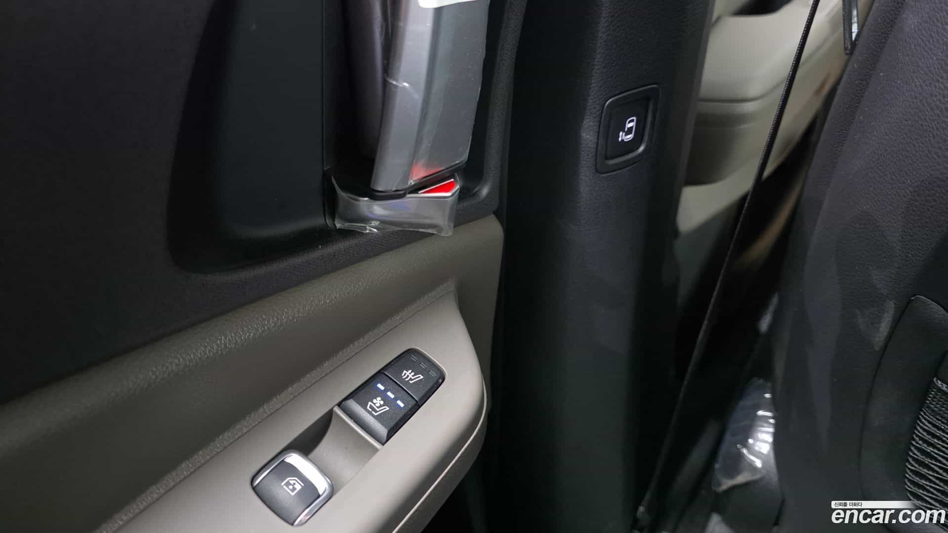 Canival Kia 2024.4-OPTION-041