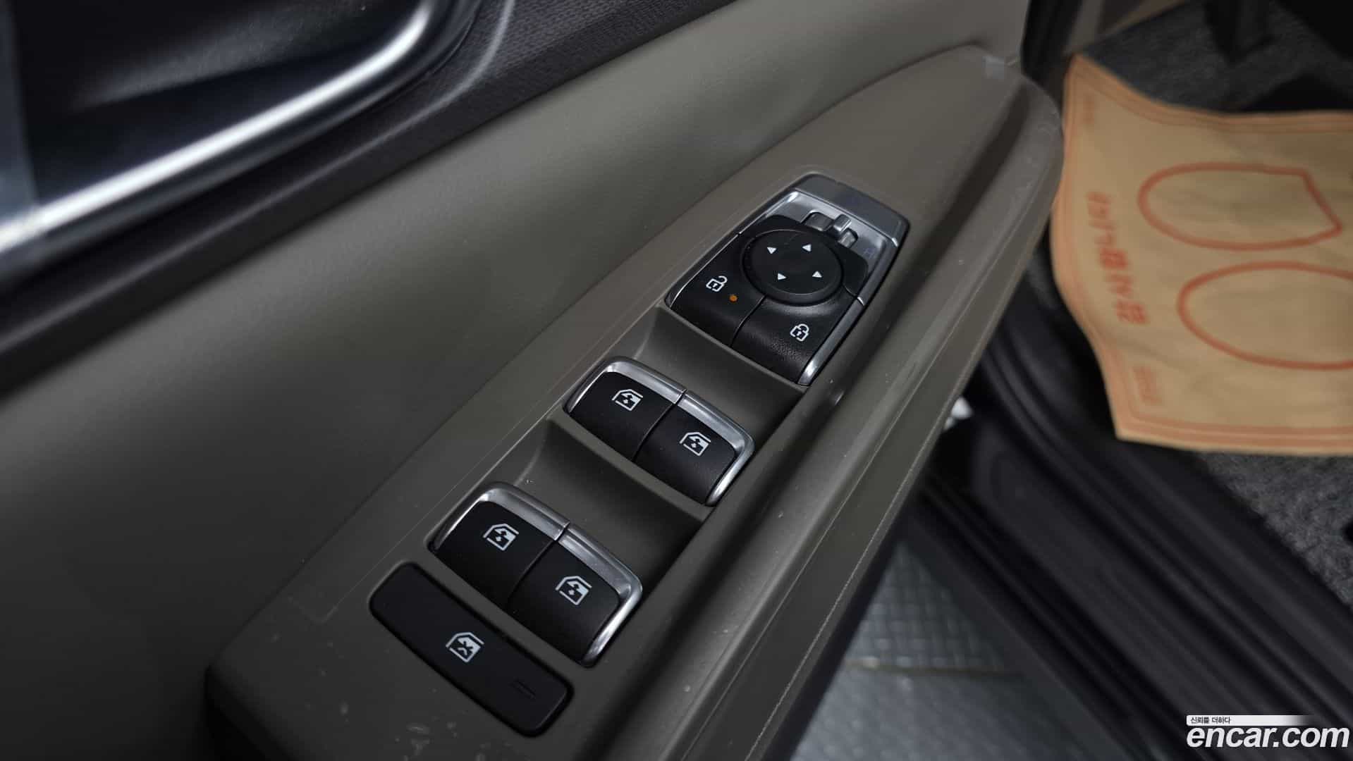 Canival Kia 2024.4-OPTION-042