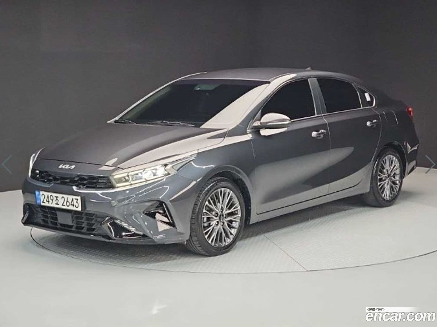 Main__Slider__Photo:K3 Kia 2021.11-0