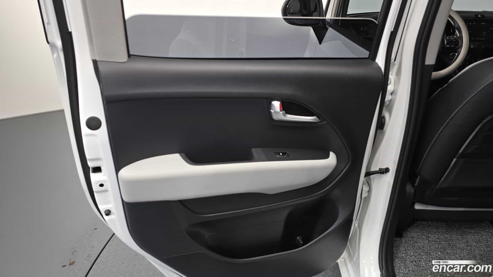 RAY Kia 2025.10-INNER-035
