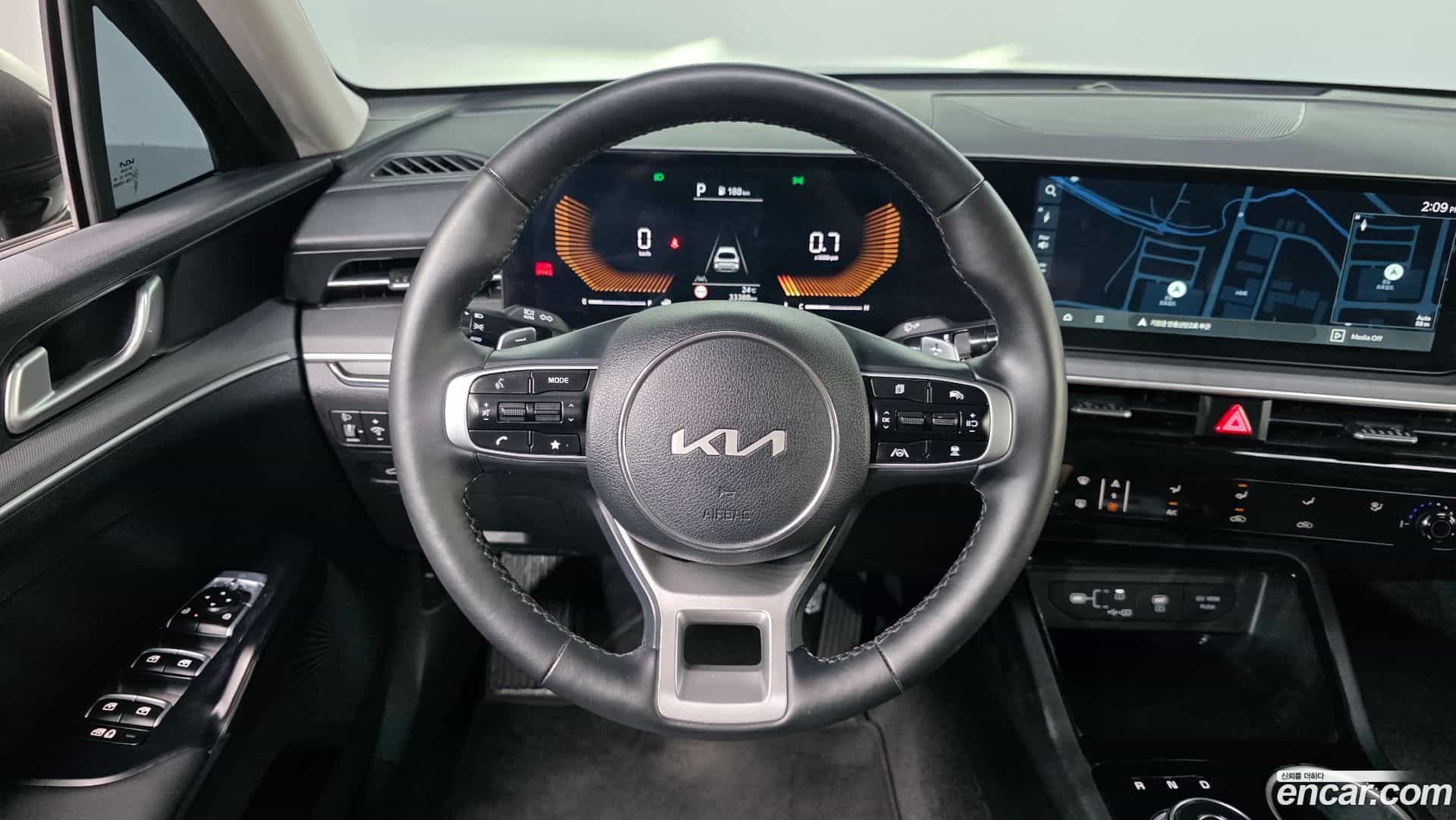 K5 Kia 2025.9-OPTION-017