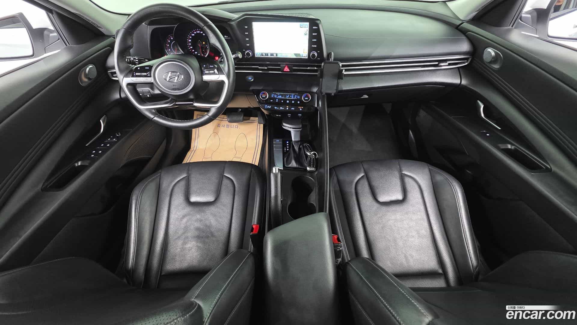 AVANTE Hyundai 2021.1-INNER-007