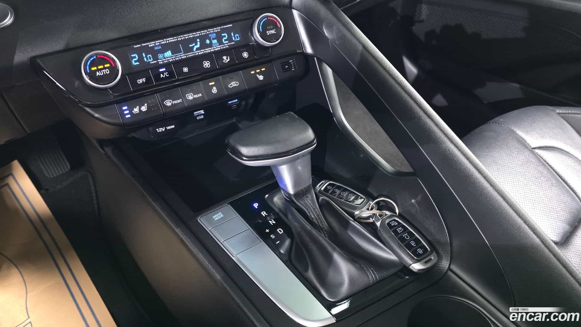 AVANTE Hyundai 2021.1-INNER-009