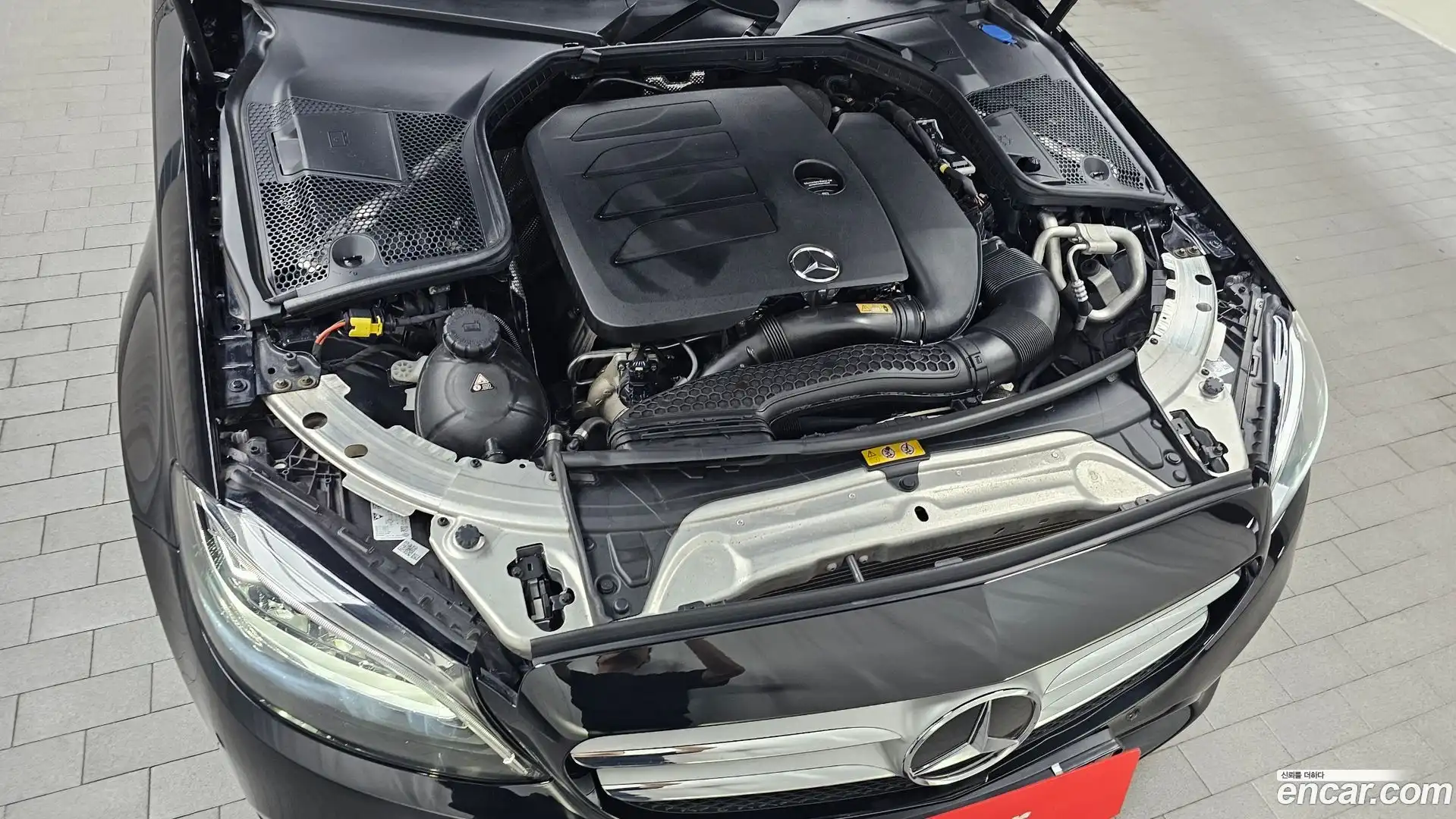 C-Class Mercedes-Benz 2020.5-OUTER-006