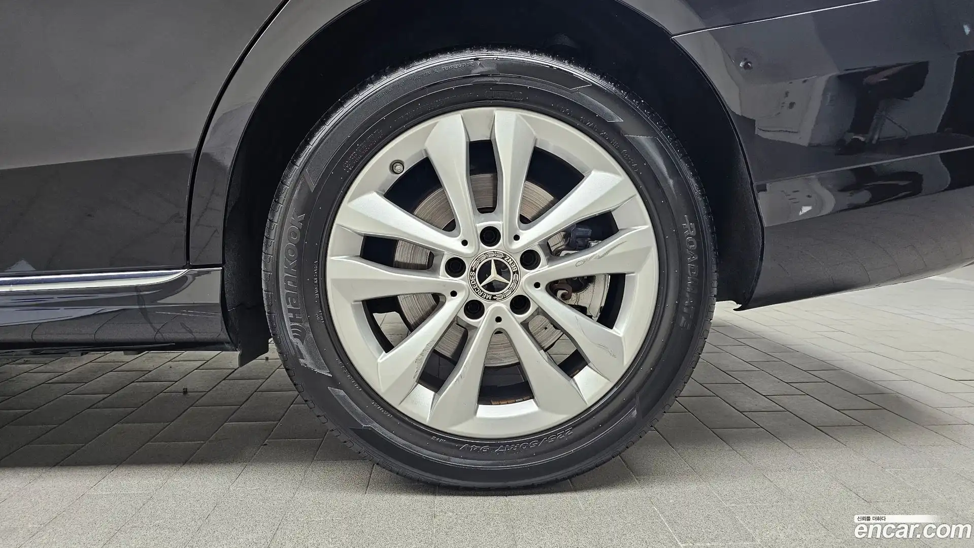 C-Class Mercedes-Benz 2020.5-OUTER-031