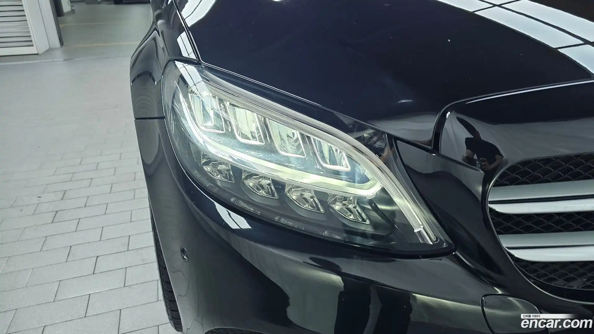 C-Class Mercedes-Benz 2020.5-OUTER-032