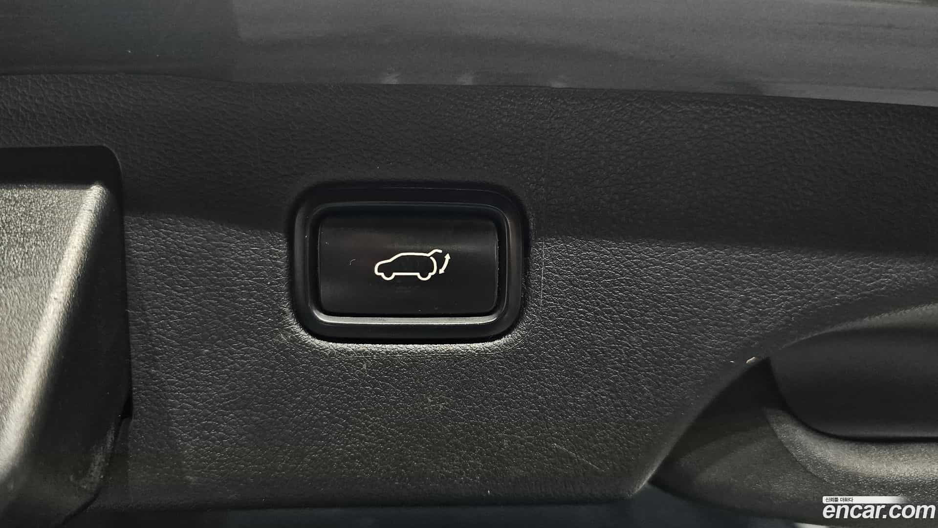Sorento Kia 2016.2-OPTION-024