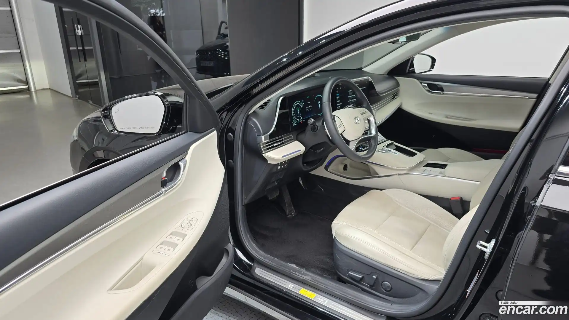 Grandeur Hyundai 2022.7-INNER-010