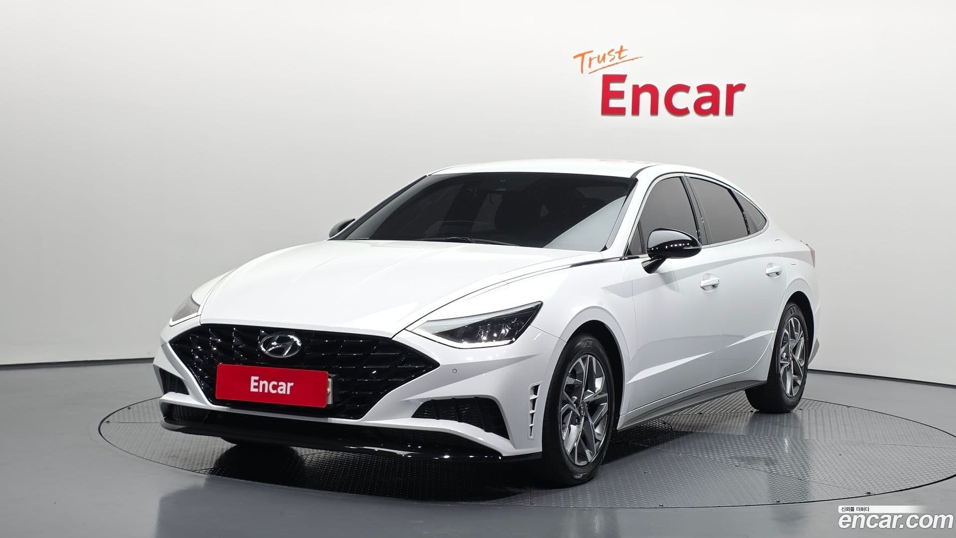 Main__Slider__Photo:Sonata Hyundai 2022.6-0