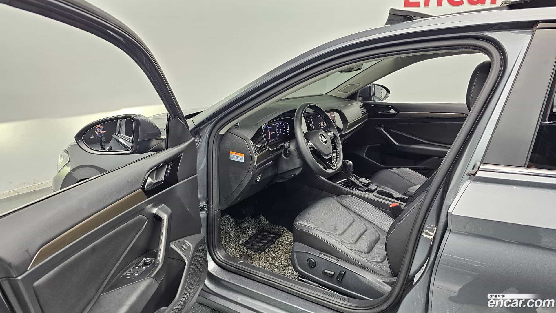 Jetta Volkswagen 2021.8-INNER-010