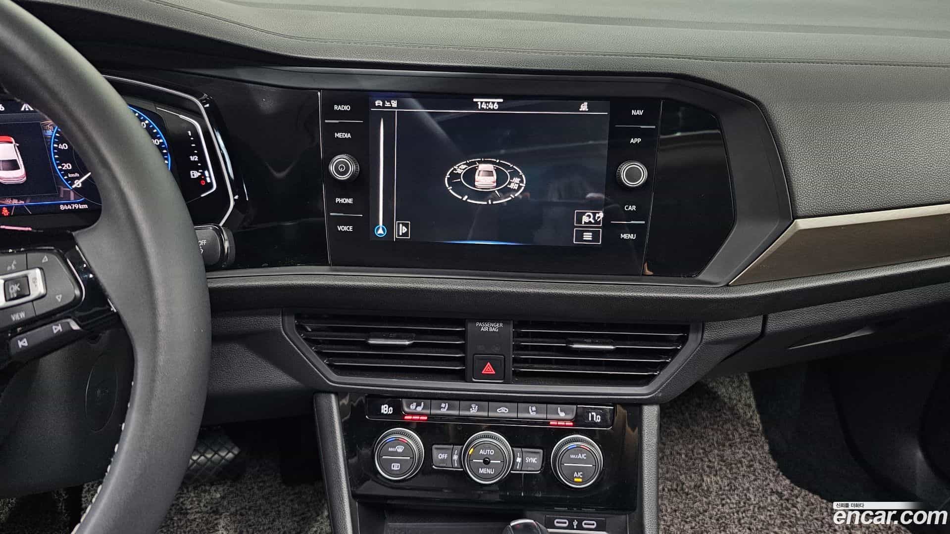 Jetta Volkswagen 2021.8-OPTION-015