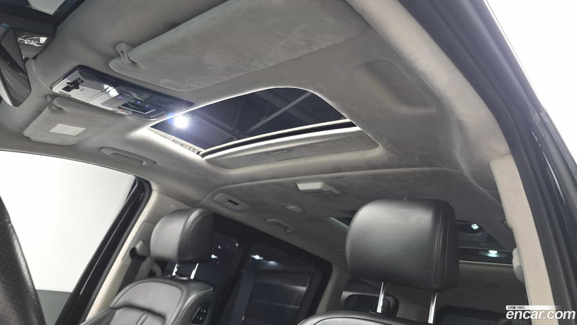 Staria Hyundai 2021.9-OPTION-023