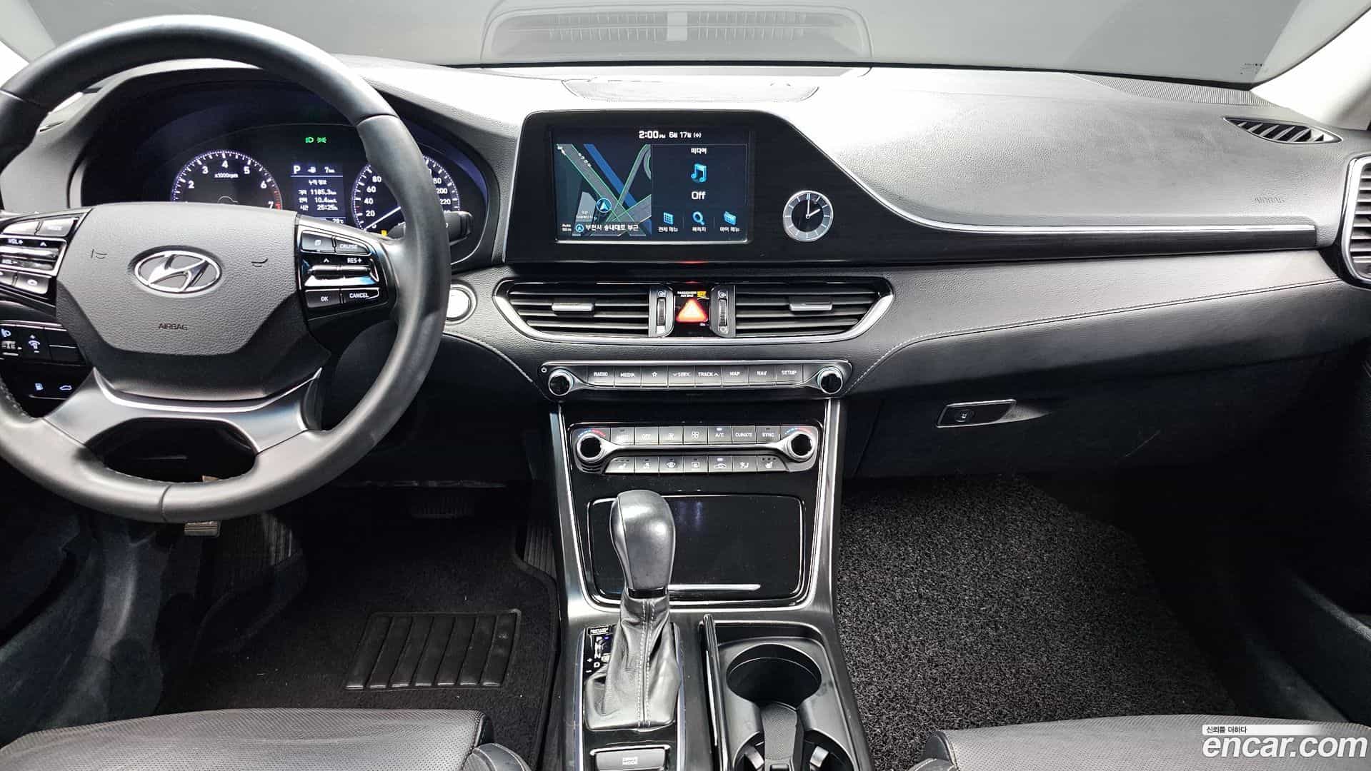 Grandeur Hyundai 2017.4-OPTION-017