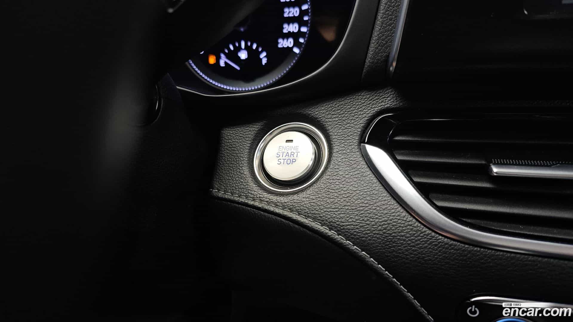 Grandeur Hyundai 2017.4-OPTION-022
