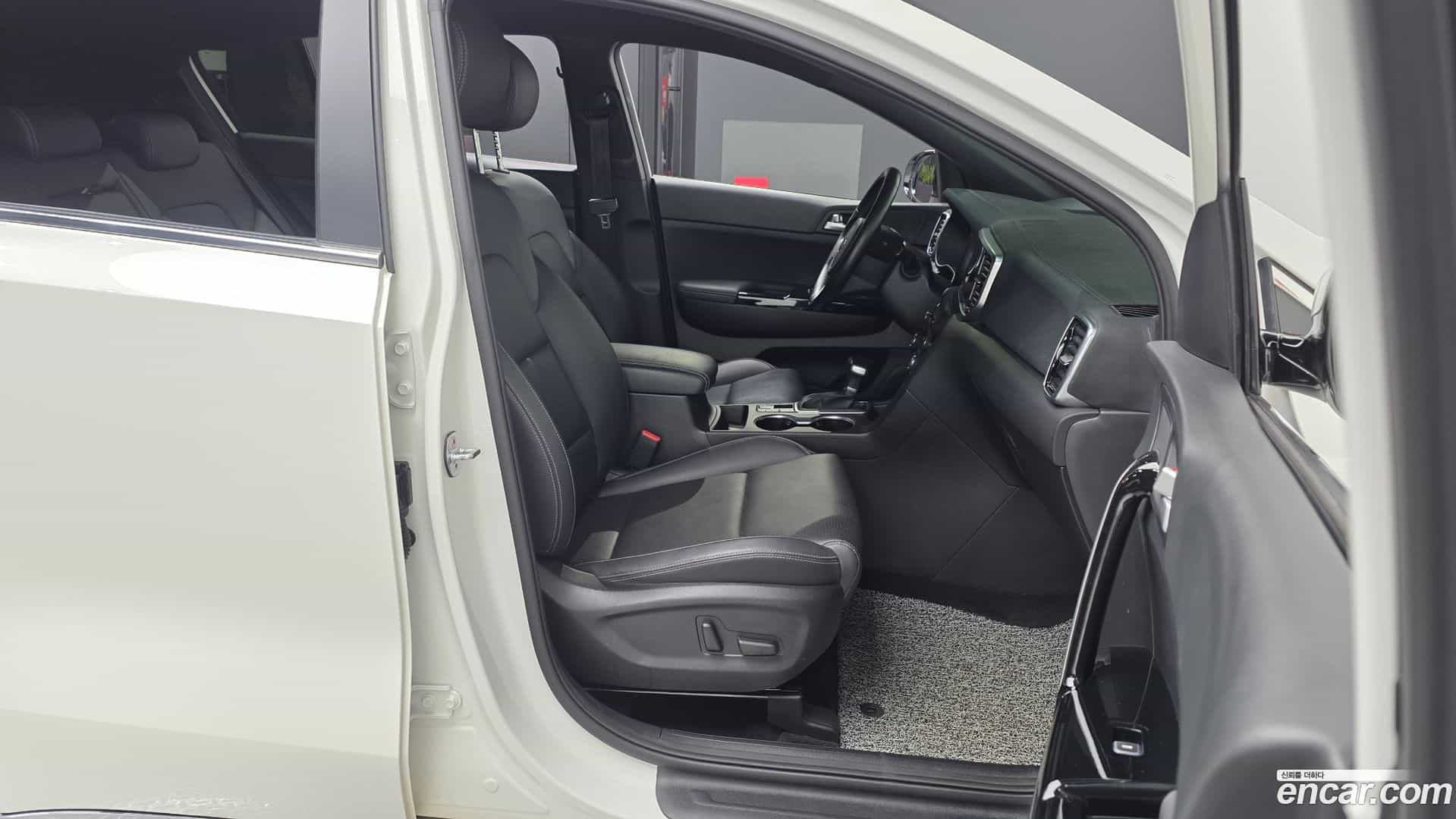 Sportage Kia 2020.5-OPTION-015