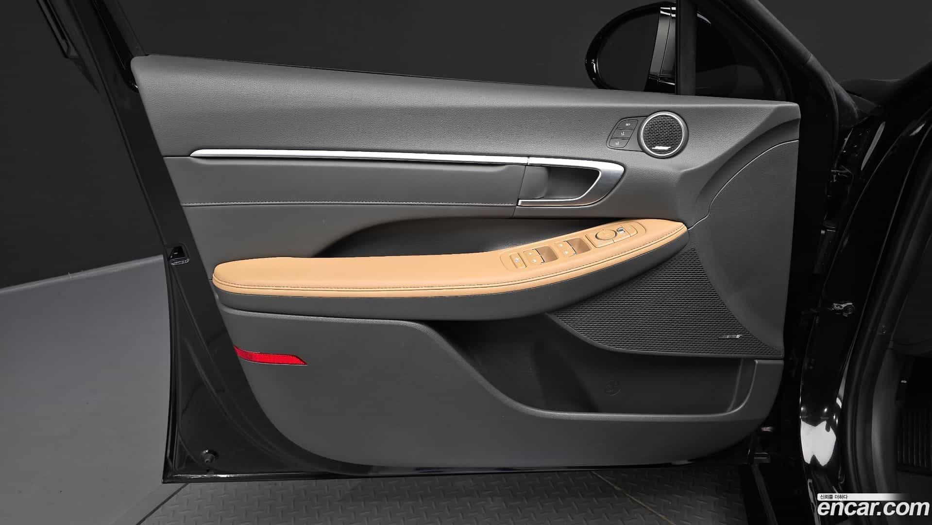 Sonata Hyundai 2019.5-INNER-034